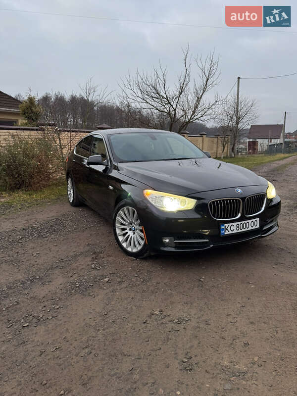 BMW 5 Series GT 2012