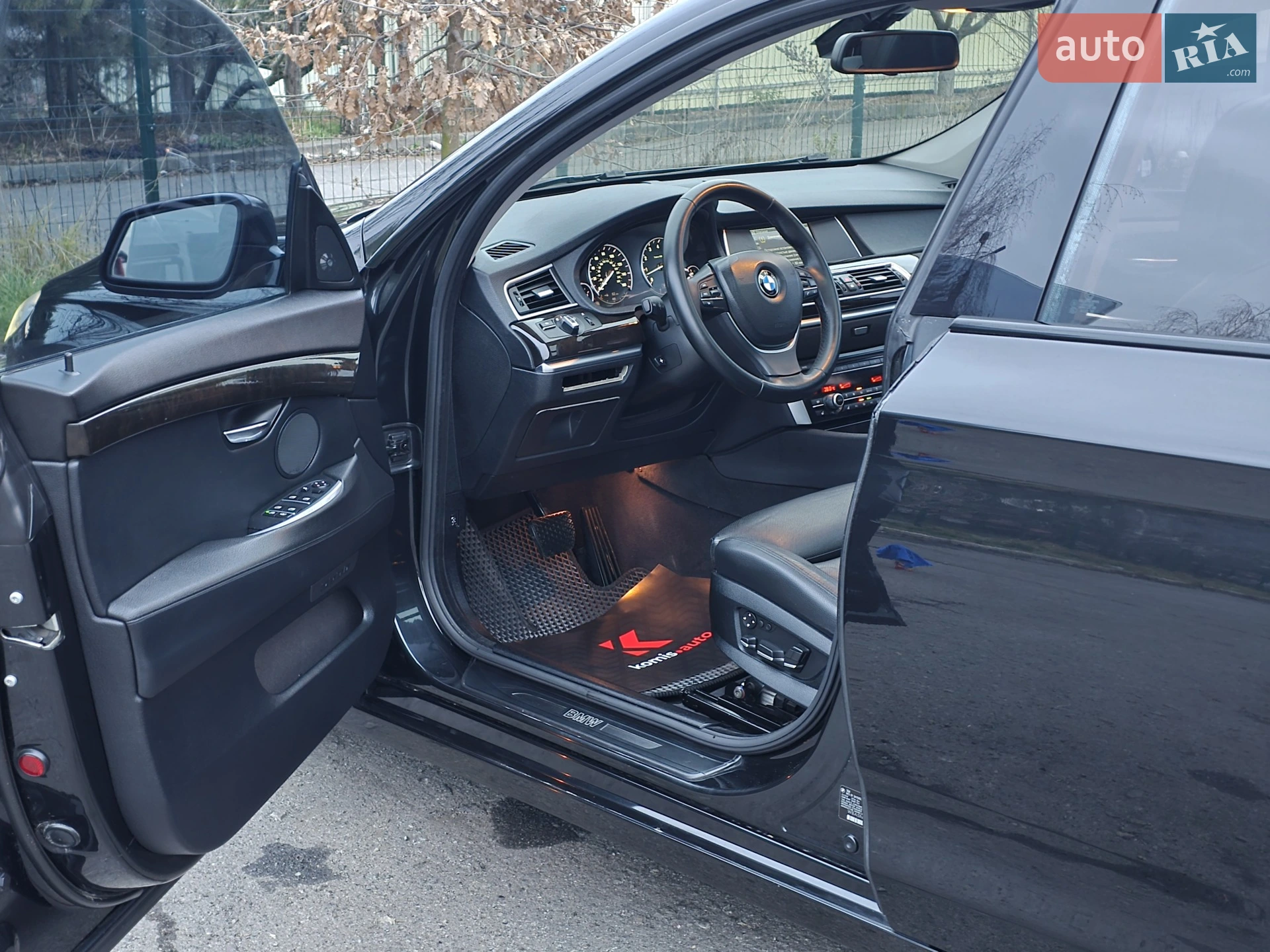 2010 BMW 5er - мініатюра 29