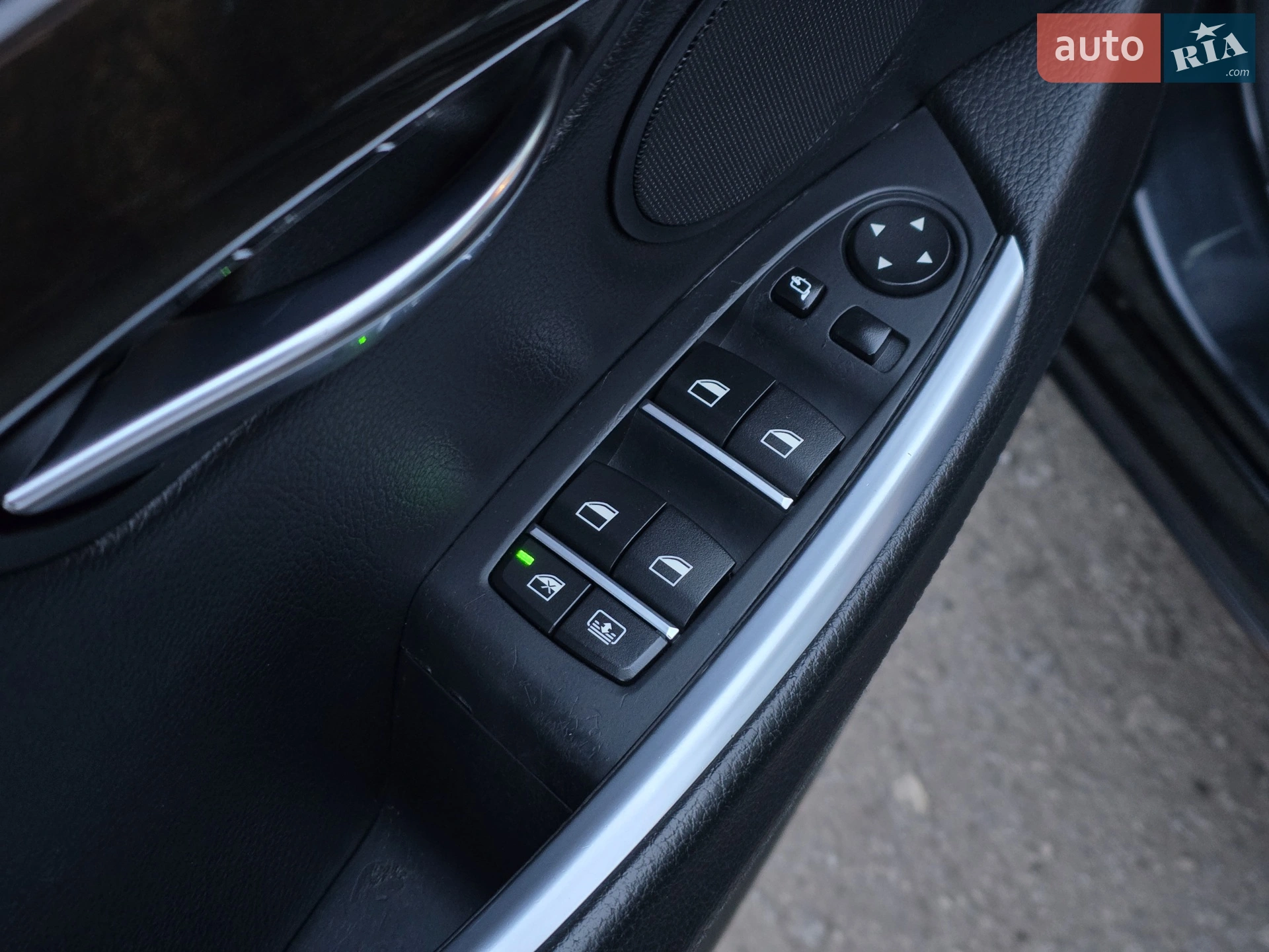 2010 BMW 5er - мініатюра 32