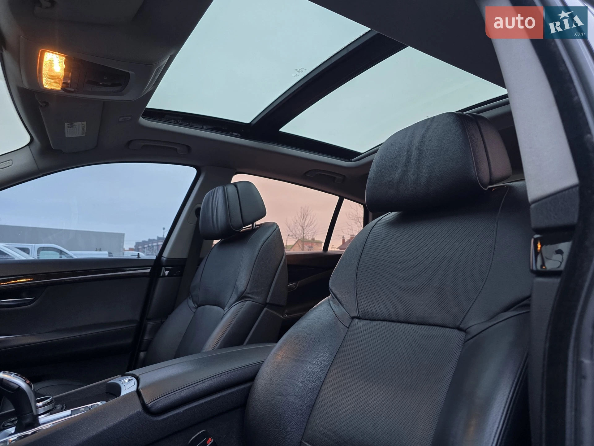 2010 BMW 5er - мініатюра 49