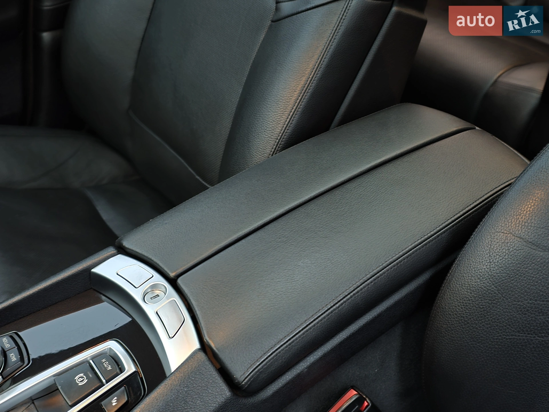 2010 BMW 5er - мініатюра 51
