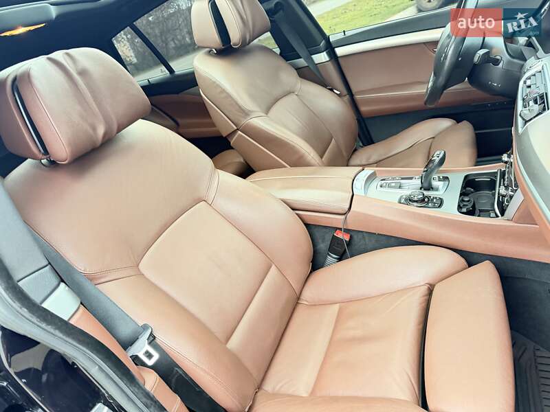 Лифтбек BMW 5 Series GT 2012 в Киеве