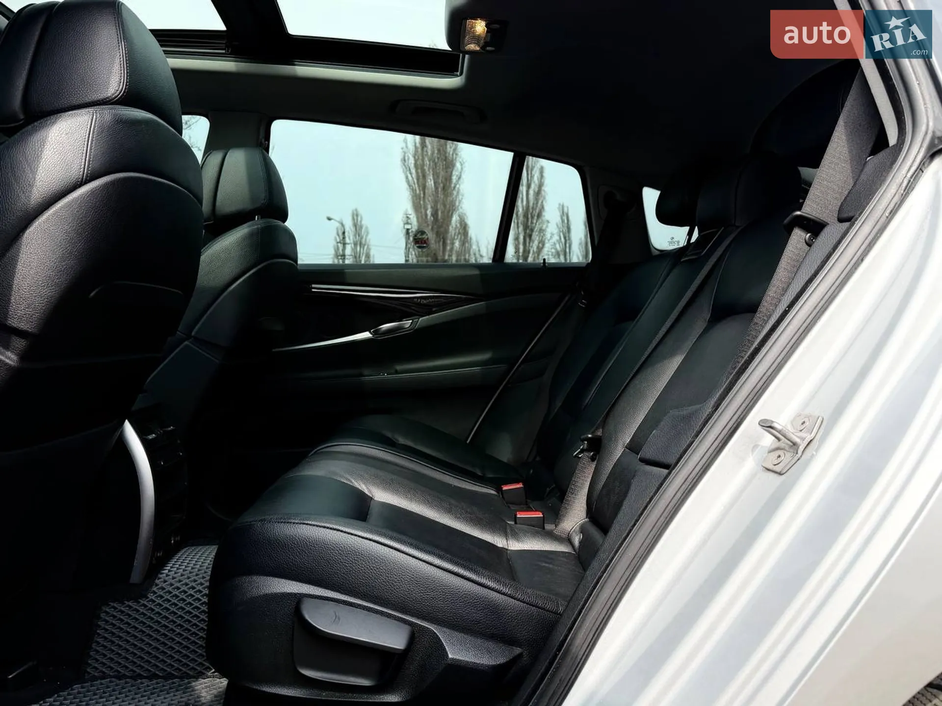 2012 BMW 5er - мініатюра 33