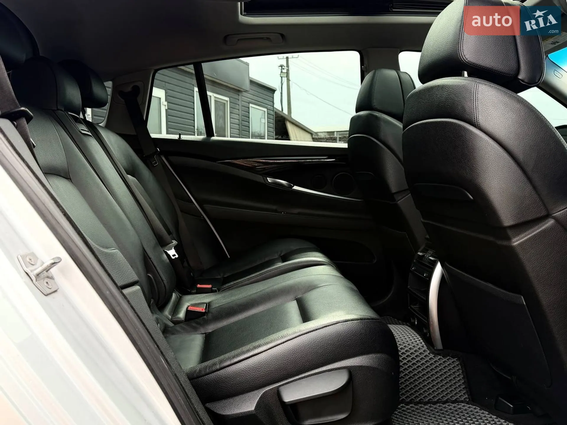 2012 BMW 5er - мініатюра 37