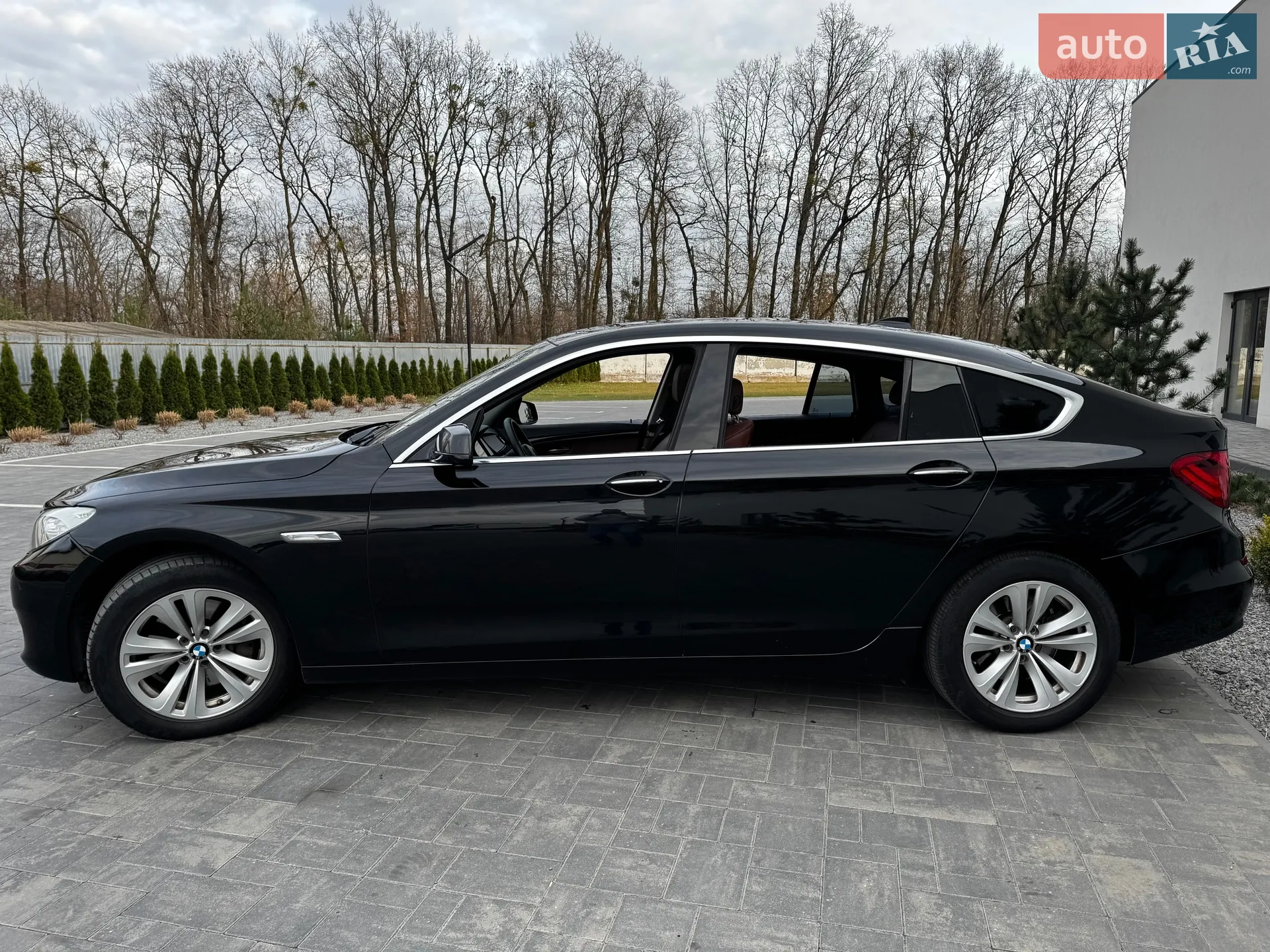 2010 BMW 5er - мініатюра 3