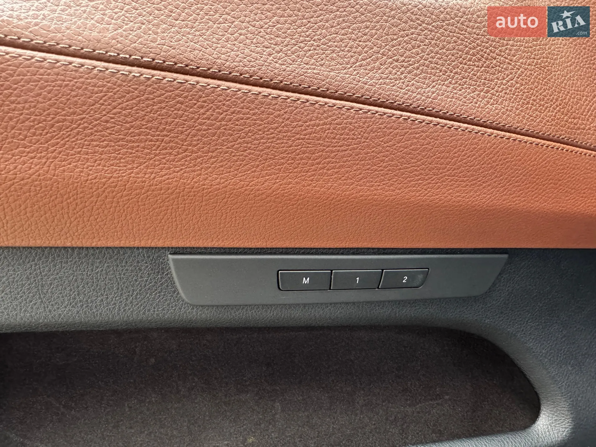2010 BMW 5er - мініатюра 11