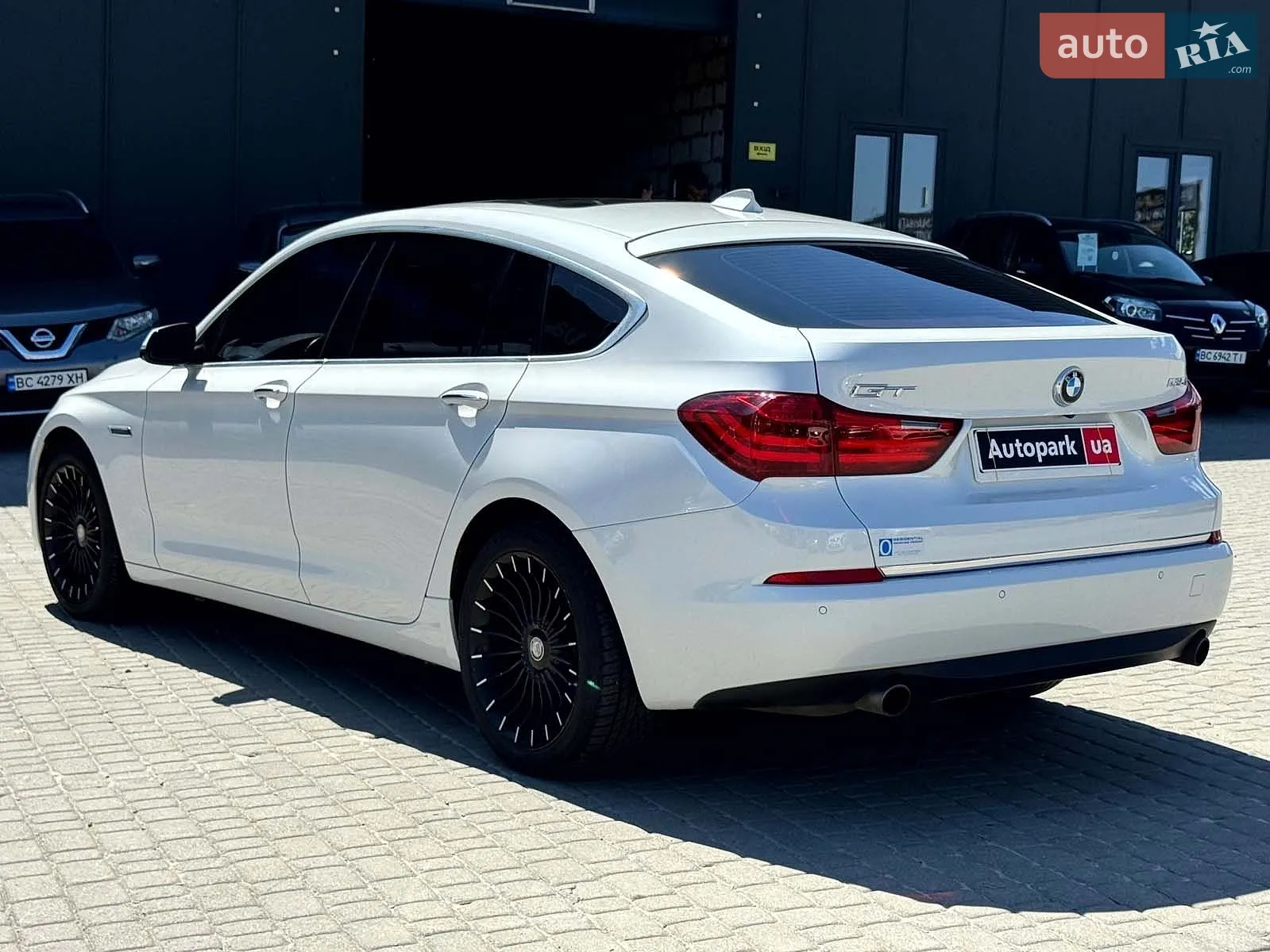 2015 BMW 5er - мініатюра 9