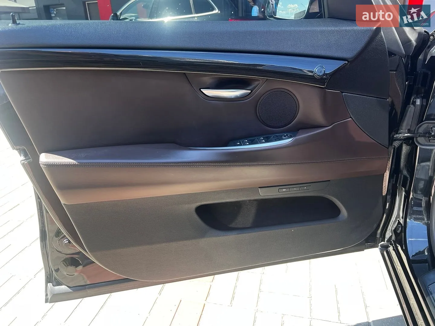 2016 BMW 5er - мініатюра 18