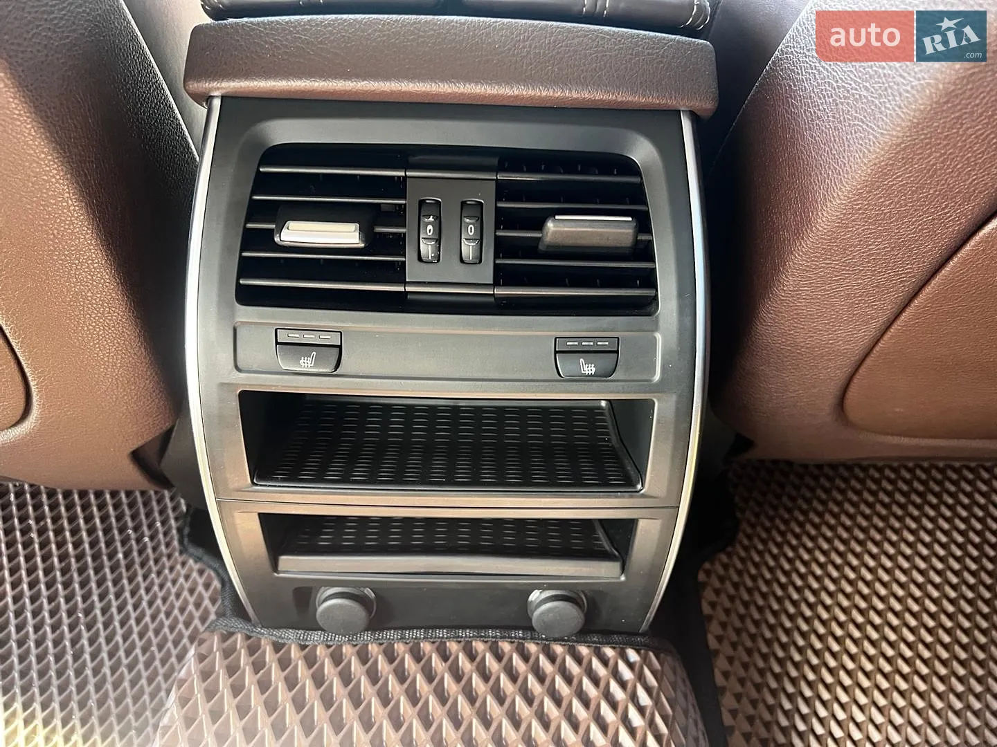 2016 BMW 5er - мініатюра 21