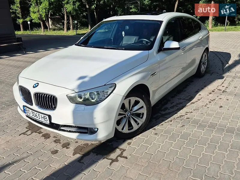 BMW 5 Series GT 2013