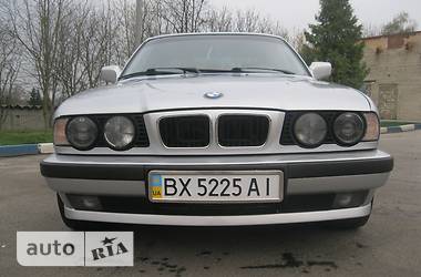 Седан BMW 5 Series 1995 в Хмельницком