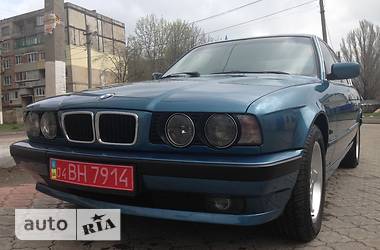 Седан BMW 5 Series 1995 в Дніпрі