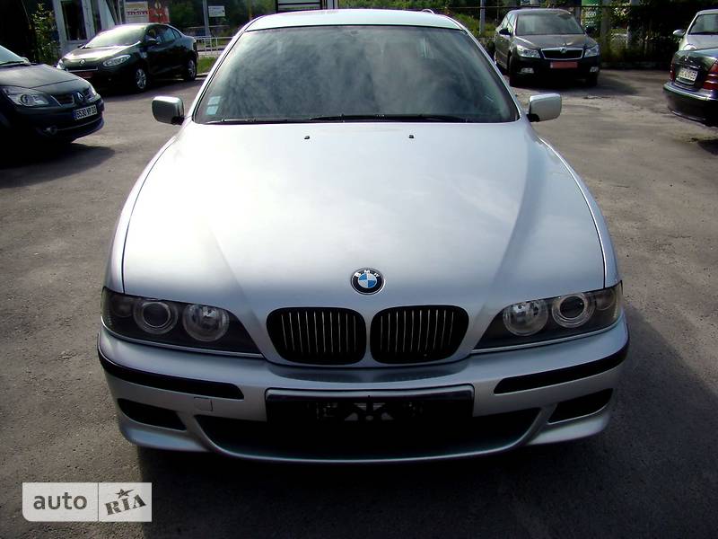 Седан BMW 5 Series 2000 в Львове