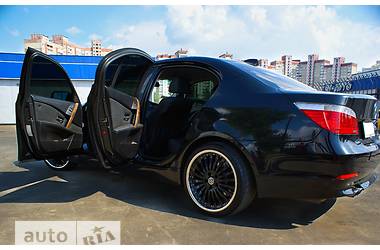 Седан BMW 5 Series 2006 в 