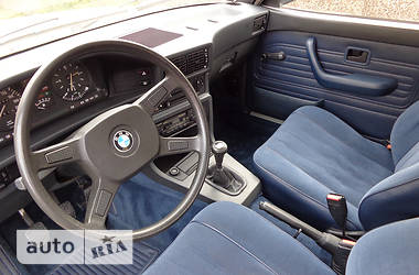 Седан BMW 5 Series 1984 в 