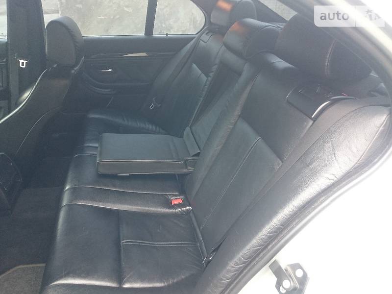 Седан BMW 5 Series 2002 в Каменец-Подольском