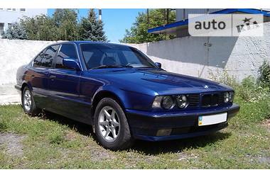 Седан BMW 5 Series 1992 в Полтаве