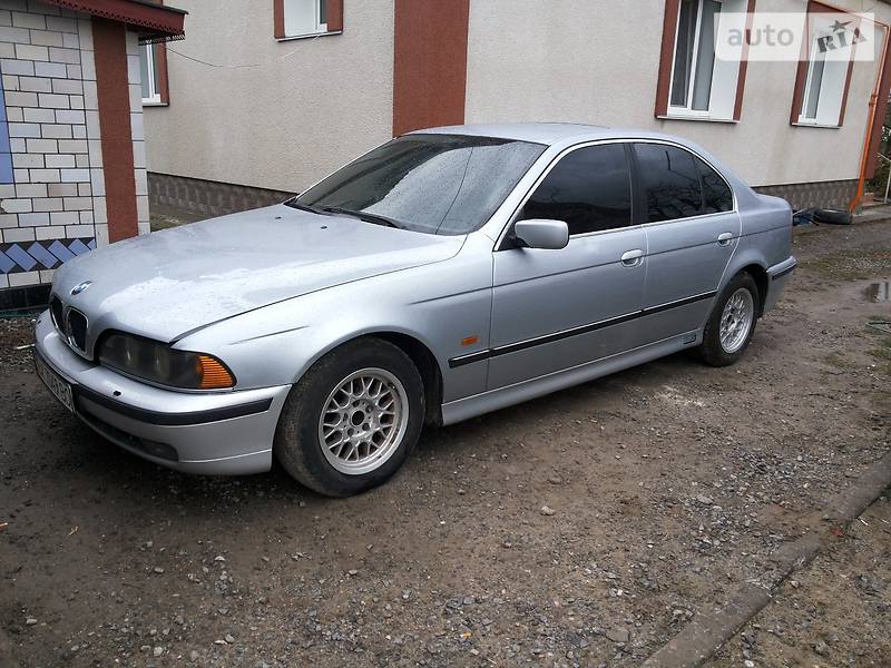 Седан BMW 5 Series 1998 в Хмельницком