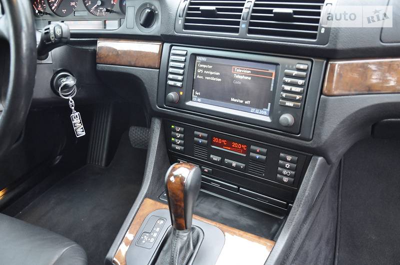 Седан BMW 5 Series 2002 в Ровно