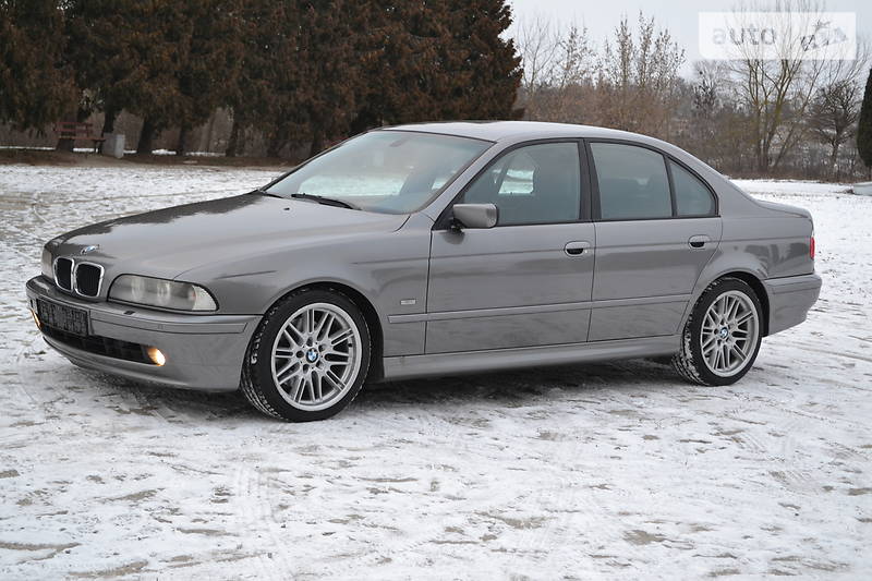 Седан BMW 5 Series 2003 в Ровно