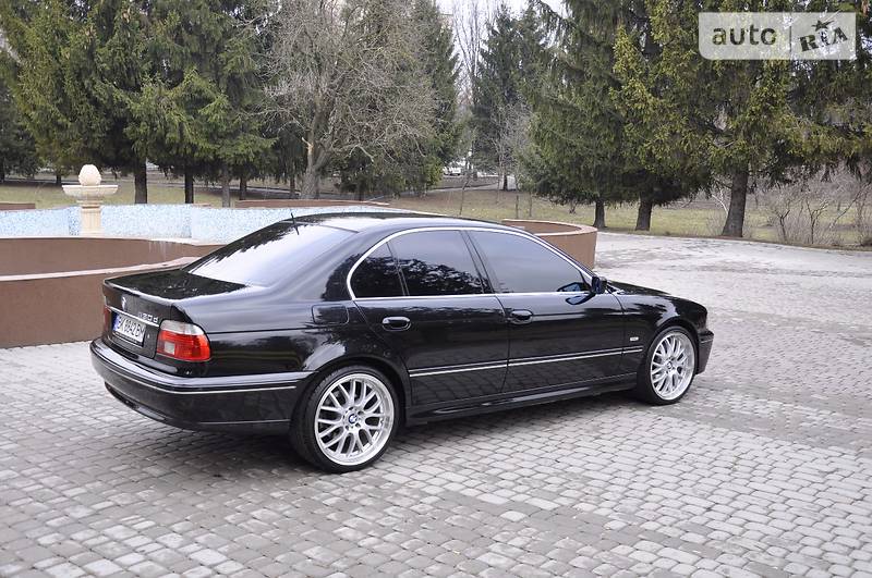 Седан BMW 5 Series 2003 в Ровно