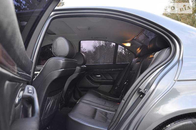 Седан BMW 5 Series 2003 в Ровно