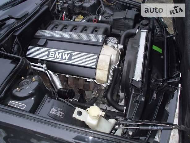 Седан BMW 5 Series 1995 в Киеве