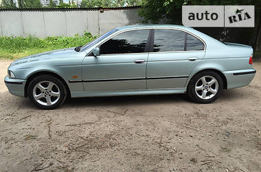 Седан BMW 5 Series 1997 в Харкові