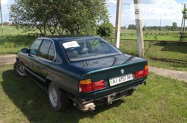 Седан BMW 5 Series 1991 в Березане