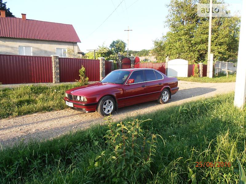 Седан BMW 5 Series 1990 в 