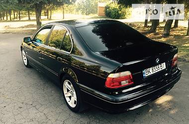 Седан BMW 5 Series 2003 в Ровно