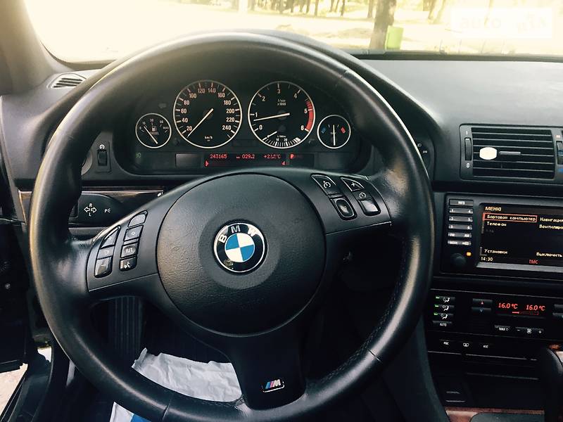Седан BMW 5 Series 2003 в Ровно