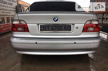 Седан BMW 5 Series 2000 в Новой Каховке