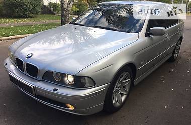 Седан BMW 5 Series 2000 в Новой Каховке
