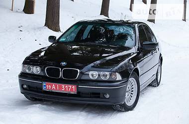 Седан BMW 5 Series 2002 в Тростянце