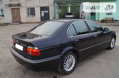 Седан BMW 5 Series 2000 в Львове
