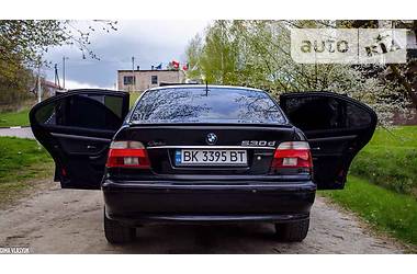 Седан BMW 5 Series 2003 в Ровно