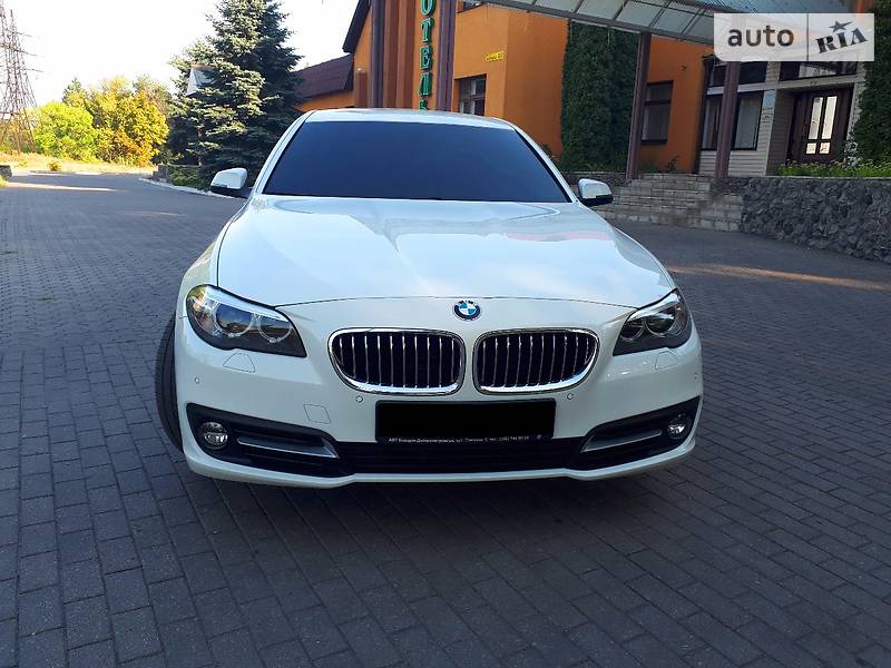 Седан BMW 5 Series 2016 в Днепре