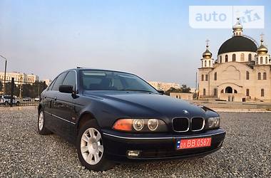 Седан BMW 5 Series 1999 в Энергодаре