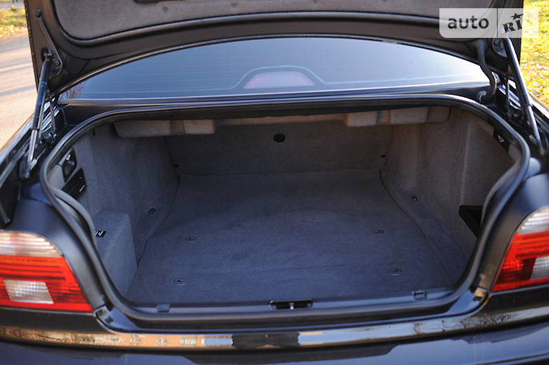 BMW 5 Series 2003 в Дубно