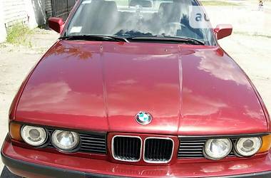 Седан BMW 5 Series 1991 в Днепре