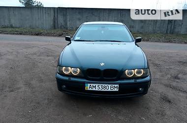 Седан BMW 5 Series 1996 в Коростене