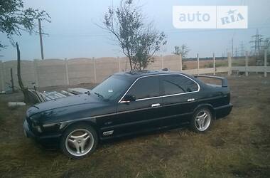 Седан BMW 5 Series 1989 в Херсоне