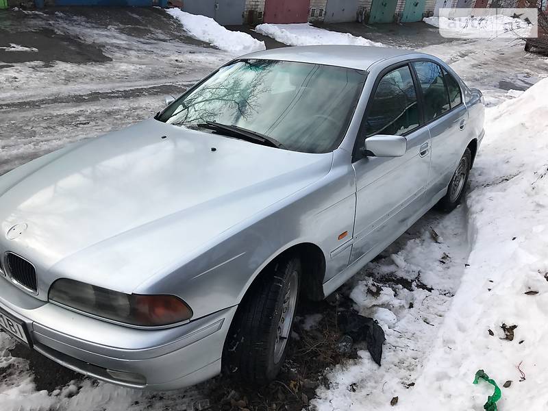 Седан BMW 5 Series 1998 в Запорожье