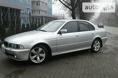 Седан BMW 5 Series 2001 в Кривом Роге