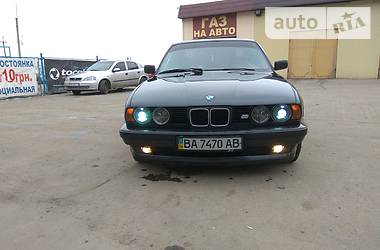 Седан BMW 5 Series 1989 в Кропивницком