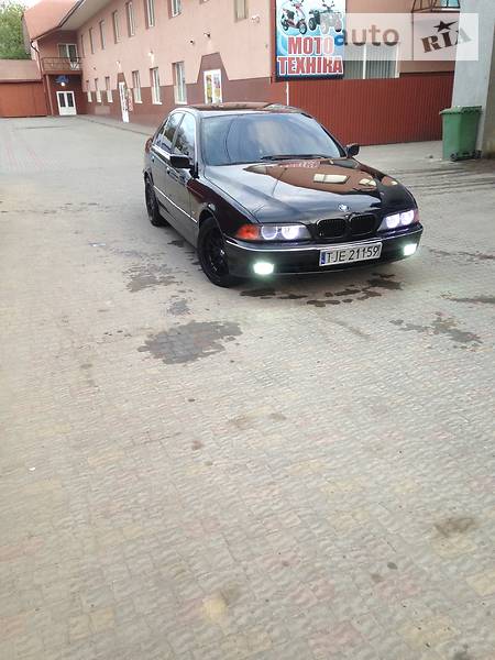 Седан BMW 5 Series 1997 в Ужгороді