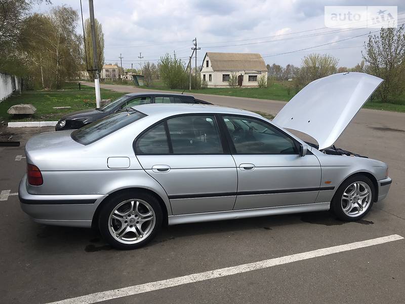 Седан BMW 5 Series 1999 в Яготині