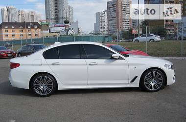 Седан BMW 5 Series 2017 в Киеве