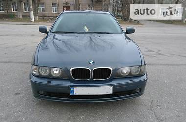 Седан BMW 5 Series 2000 в Бердянске